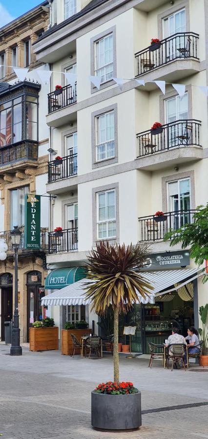 Hotel Mediante Ribadeo Eksteriør bilde